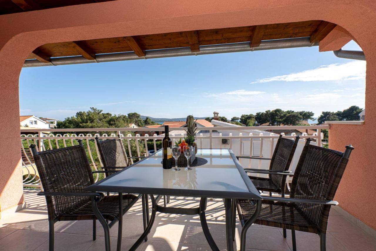 Seaview & Balcony Apartment Petra Jadrija Zewnętrze zdjęcie