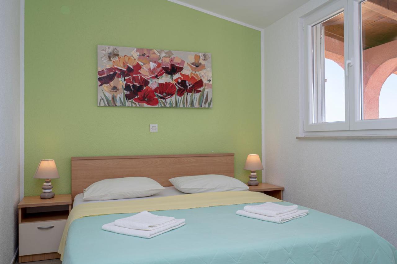 Seaview & Balcony Apartment Petra Jadrija Zewnętrze zdjęcie