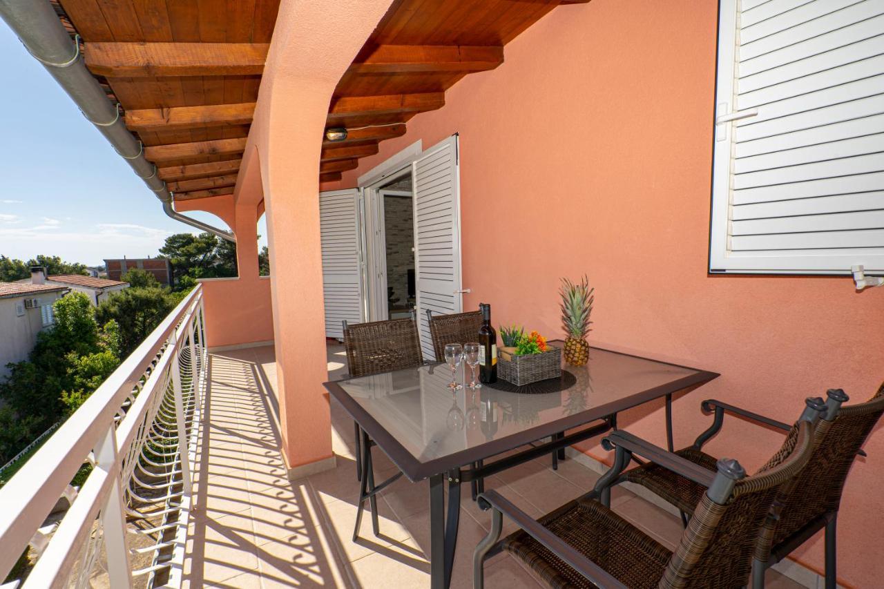 Seaview & Balcony Apartment Petra Jadrija Zewnętrze zdjęcie