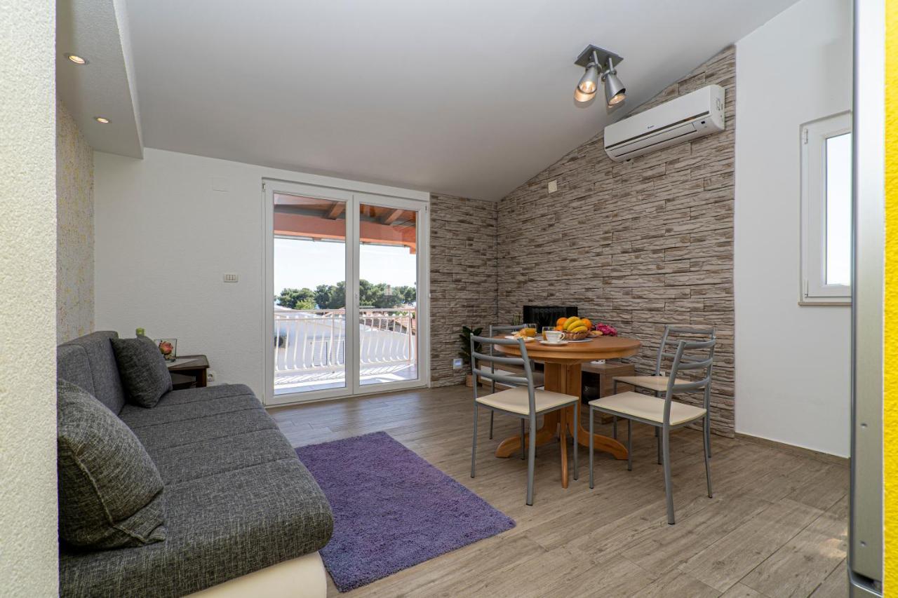Seaview & Balcony Apartment Petra Jadrija Zewnętrze zdjęcie