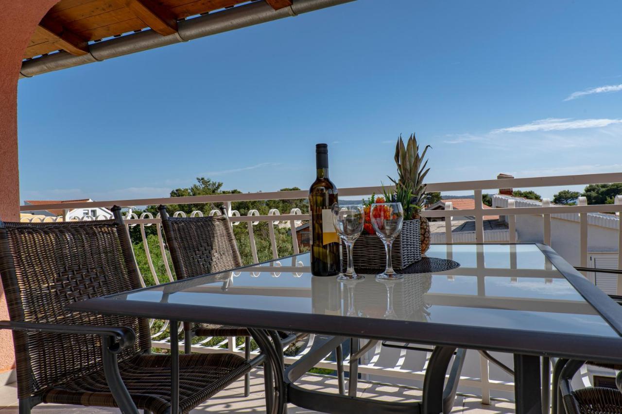 Seaview & Balcony Apartment Petra Jadrija Zewnętrze zdjęcie